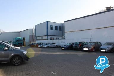 Parkplatz DUS Valet - Düsseldorf, Düsseldorf Flughafen, Flughafenstraße 120 (disabled) 3