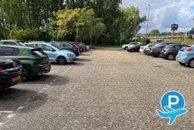 MOBIHUB | P+R - Schiphol Noord-Oost - Amsterdam, Oude Haagseweg 20 (disabled) 4
