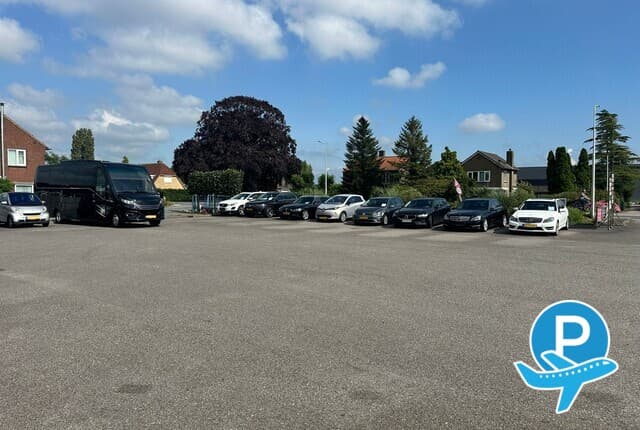 Park To Fly - Aalsmeer, Aalsmeerderweg 101 (disabled) 2