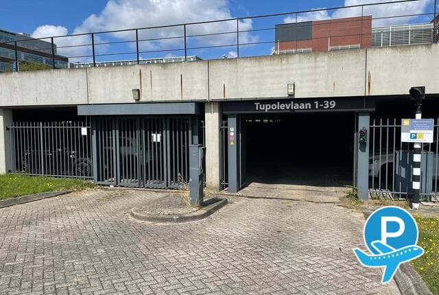 The Shuttle Guys - Schiphol-Rijk, Tupolevlaan 1-39 (disabled) 1