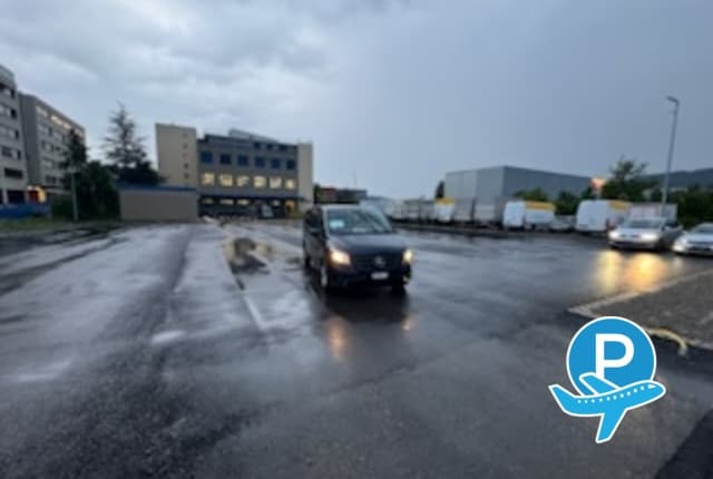 Park Express P2 - Embrach, Hardhofstrasse 15 1