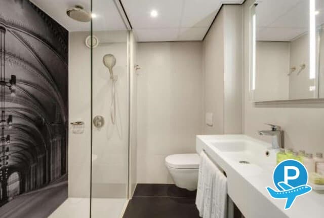 NH Hotel Schiphol - Superior Room - Hoofddorp, Kruisweg 495 (disabled) 2