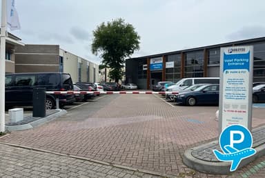 Park & Fly - Easy Valet - Eindhoven, Freddy van Riemsdijkweg 11 (disabled) 2