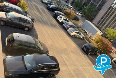 Parking Düsseldorf - Ratingen, Berliner Straße 93 2