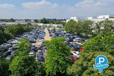 Park4Holiday - Düsseldorf, Terminal Ring 1 (Abflugterminal B-C), Flughafenstraße 120 3