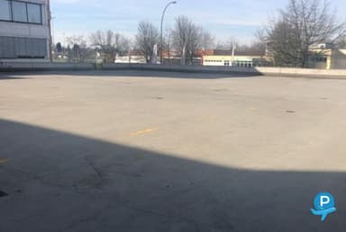 Frapark Airport - Rüsselsheim am Main, Eisenstraße 2-4 3