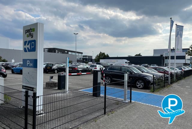 Park & Fly P24 - Eindhoven, Henri Wijnmalenweg 7 1
