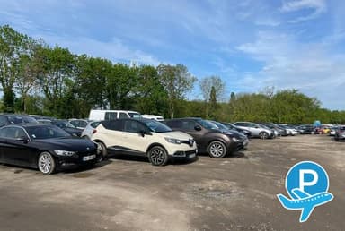 Parking Soleil Orly - Wissous, 54 Voie des Groux (disabled) 2