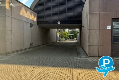 Parking Düsseldorf - Ratingen, Berliner Straße 93 5