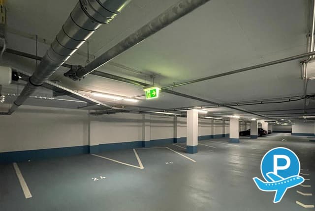 Infiniti-Parking - Eschborn, Frankfurter Straße 19 (disabled) 12