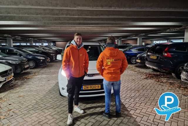The Shuttle Guys - Schiphol-Rijk, Tupolevlaan 1-39 (disabled) 6