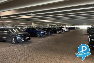 The Shuttle Guys - Schiphol-Rijk, Tupolevlaan 1-39 (disabled) 5